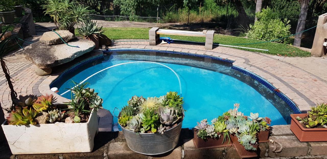 A Farm Stay - Casablanca'S Private Cottage,No Loadshedding! Хейзивью Экстерьер фото